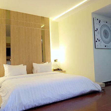 The K Hotel Nagoya Exterior foto